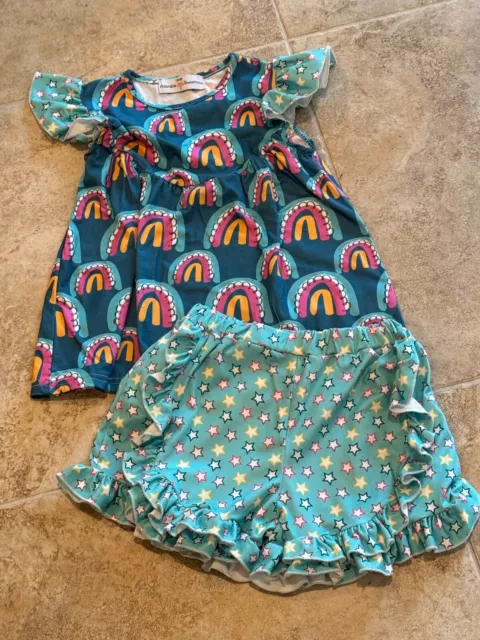 Adorable Sweetness Girl's Size 5 Outfit Stars and Rainbows