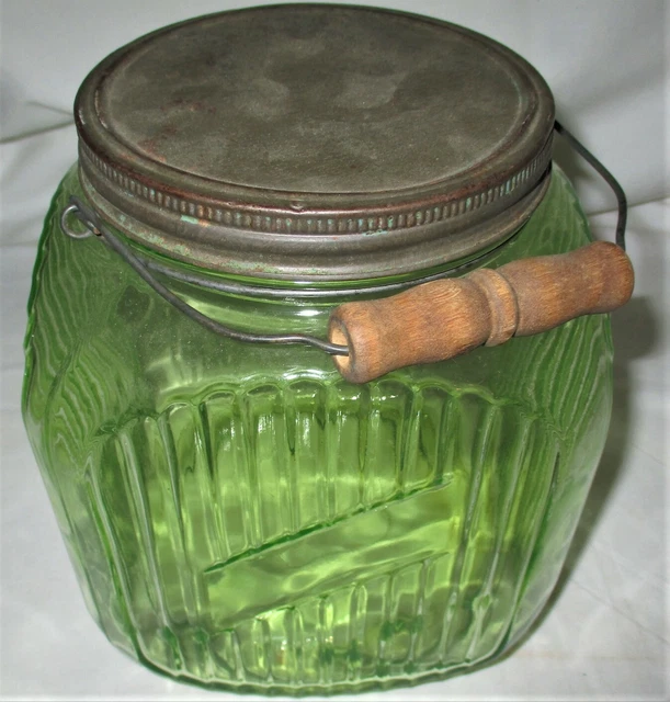 ANTIQUE COUNTRY KITCHEN HOOSIER CABINET VASELINE GLASS COOKIE STORAGE JAR w WOOD
