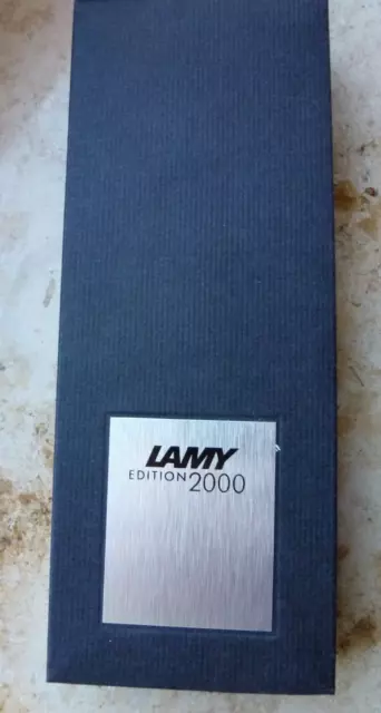 Lamy Kugelschreiber aus der 2000 Serie