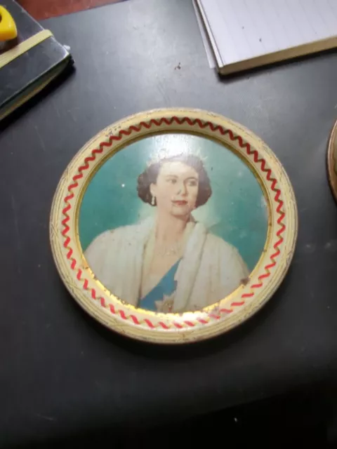 Souvenir Tin Queen Elizabeth's Coranation See Photos