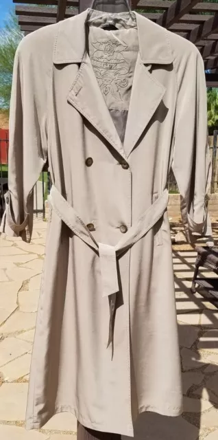 Utex Full Length Lined Double Breasted Trench Coat Raincoat in Khaki size 4