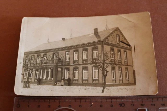 tolles altes Foto - großes Haus - Gebäude - Ort ???