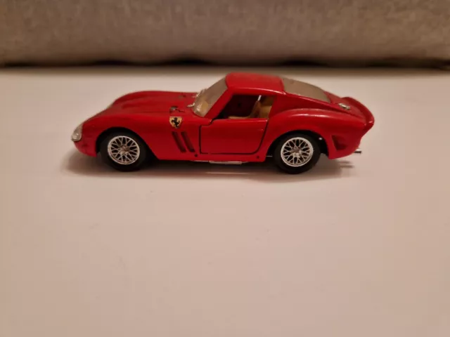 Solido Ferrari 250 GTO 1:43