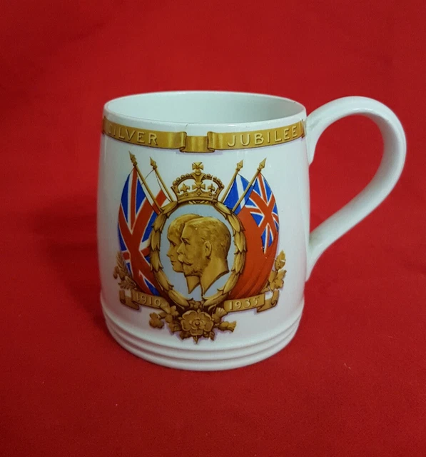V & Queen Mary Silver Jubilee 1935 Mug. British Pottery Mfg