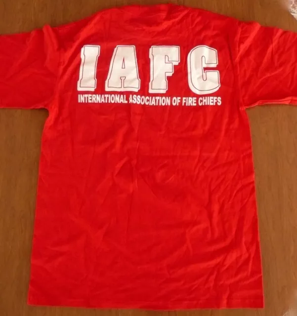 IAFC International Fire Dept. Chiefs Association (M/Med) Red T-Shirt Men's >NEW<