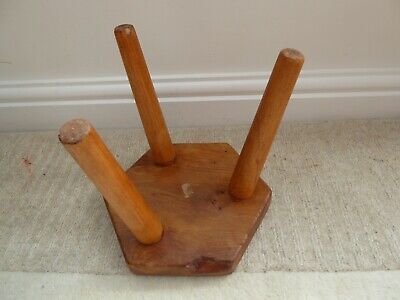 Vintage hexagonal milking stool, 3 straight legs, rustic pine farmhouse 3