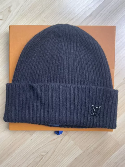 Louis Vuitton Ahead Beanie Used With Box Black