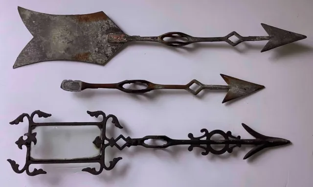 Set of 3 Vintage WEATHERVANE ARROWS Lightning Rod Antique Cast Iron Directional