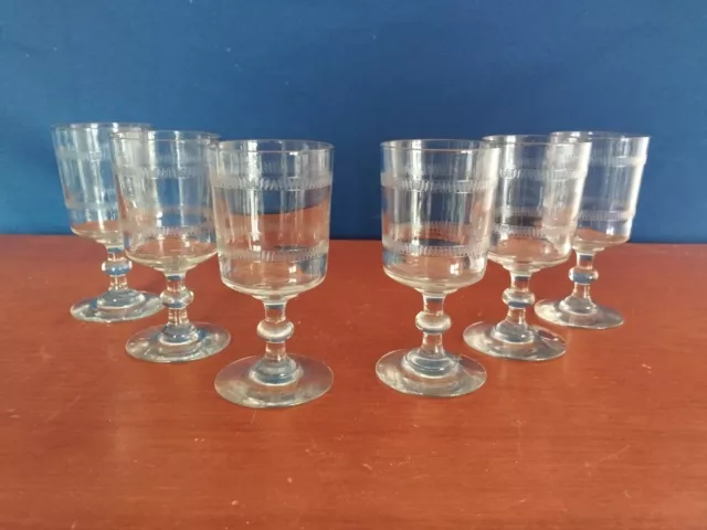 6 Anciens Verres A Vin Blanc/Porto Verre Souffle Grave A L'aiguille  H.11.2Cm  2