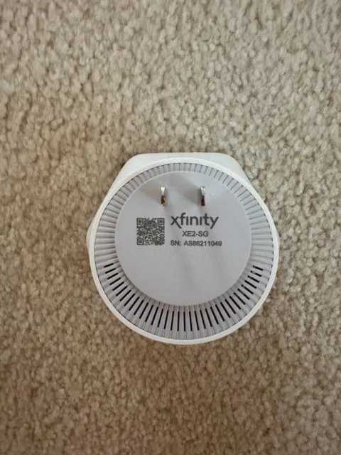 XFINITY Network Extender 1st generation wifi extender very good condition