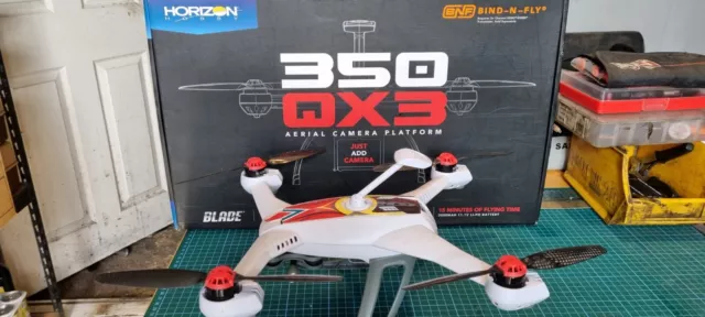 Blade 350 QX3 Drone / Quadcopter