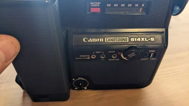 Canon 514XL-S Canosound Super 8 - Film Camera turns on strange buzzing noise M 3