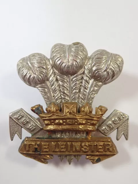 The Leinster Regiment original WW1 Cap Badge.