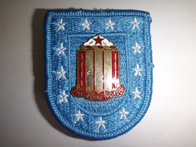 US Army Unità Crest 38th Campo Artiglieria Reggimento Distintivo Unità Insignia 