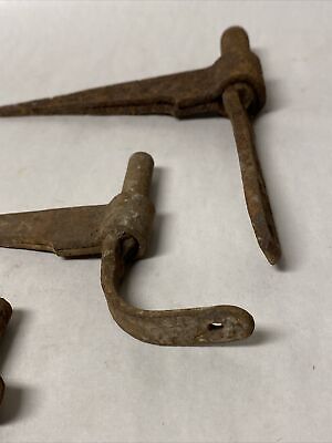 LOT OF 3 LARGER ANTIQUE FORGED WROUGHT IRON SHUTTER DOGS SPIKES STAYS Lot #17 3