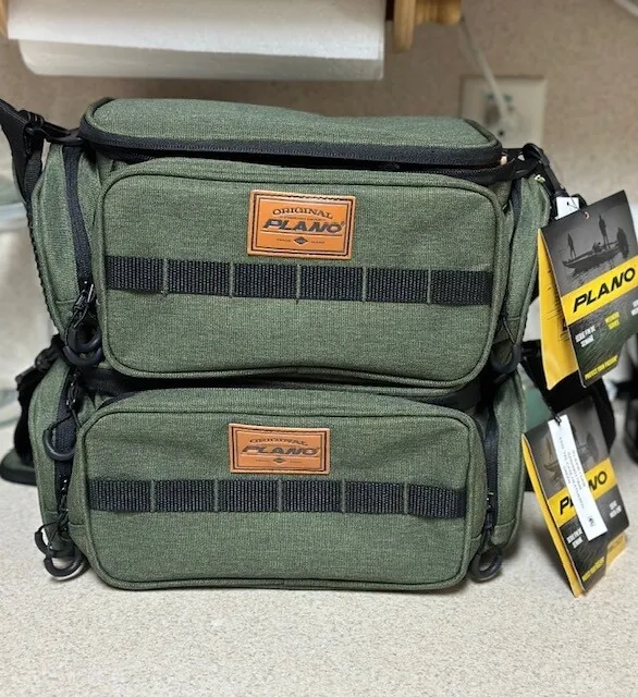 NEW~PLANO SMALL TACKLE Bag Waistpack Wallet Hunting~Free S&H $19.99 -  PicClick