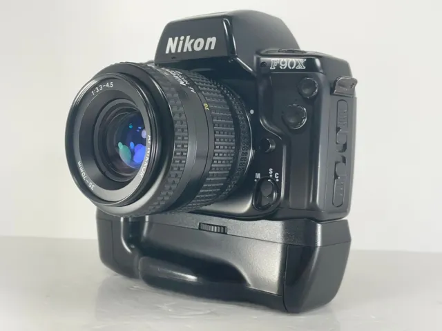 [NMint] Nikon F90X 35mm SLR Film Camera + AF Nikkor 35-70mm f/3.3-4.5 Lens JAPAN