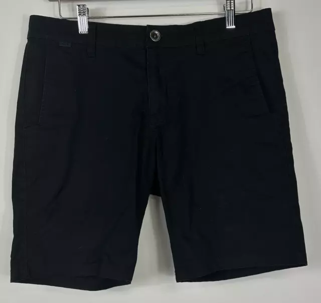 OAKELY Size 32W men's black walk shorts stretch pockets zip & button closure