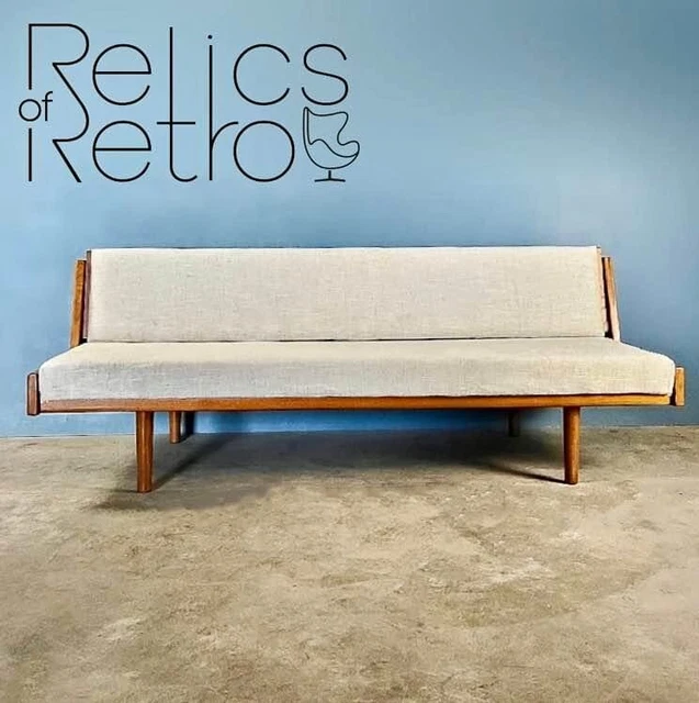 Danish GE6 Sofa Bed by Hans Wegner for Getama Mid Century Vintage Retro MCM