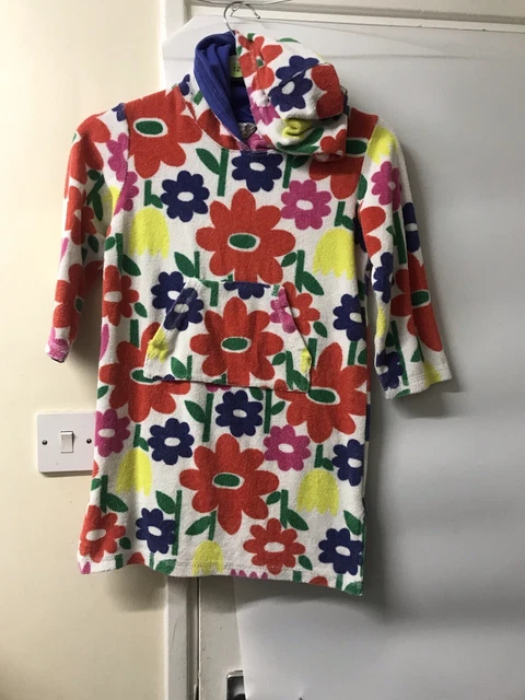 Boden poncho towel online