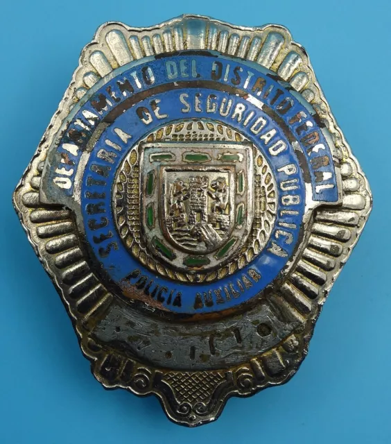 Q59, OBSOLETE Dept Del Distrito Federal - Mexican Police badge
