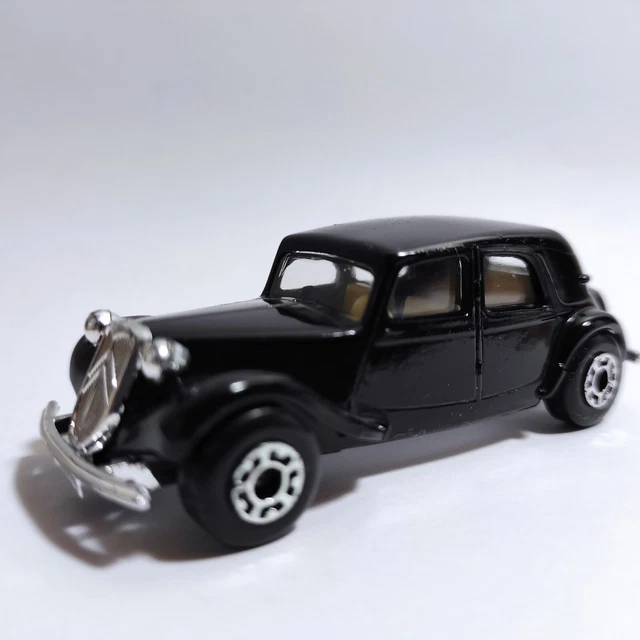 Voiture Miniature Dinky Matchbox CITROËN 15 CV 6 Cylindres à L'échelle 1/43 - Occasion