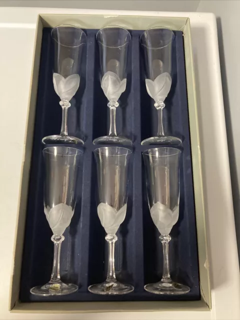 (6) Cristal D'Arques Durand Florence Fluted Champagne Glasses Set Frosted France