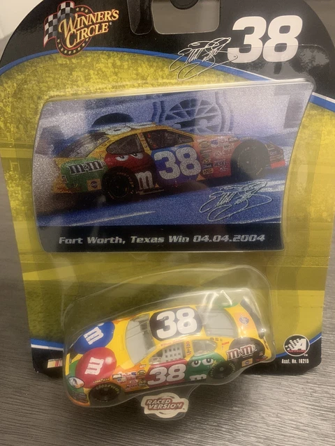 WINNERS CIRCLE 1:64 scale Elliot Sadler #38 M&M Fort Worth