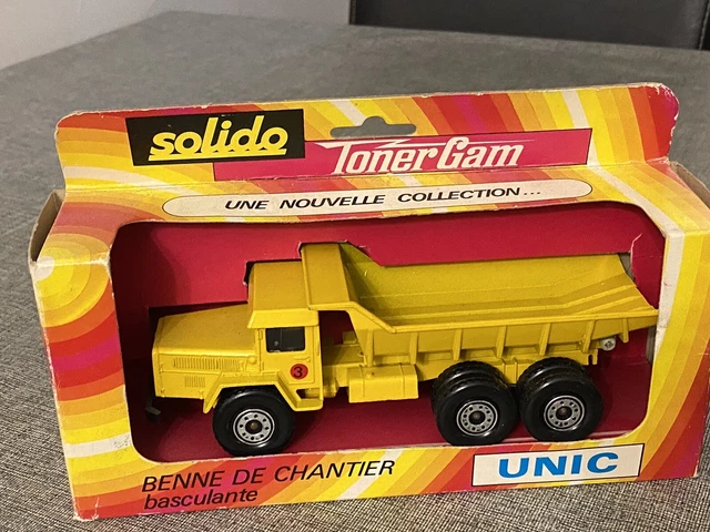 Camion BERLIET GLM 10 M3 6X4 Benne Basculante Véhicule de Collection 1