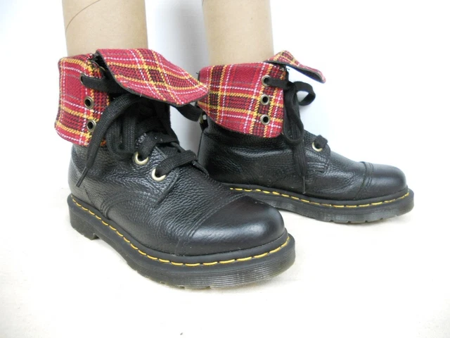 doc martens aimilita black flowers