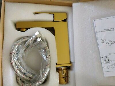 Single Hole One Lever Handle Bathroom Faucet Gold NEW