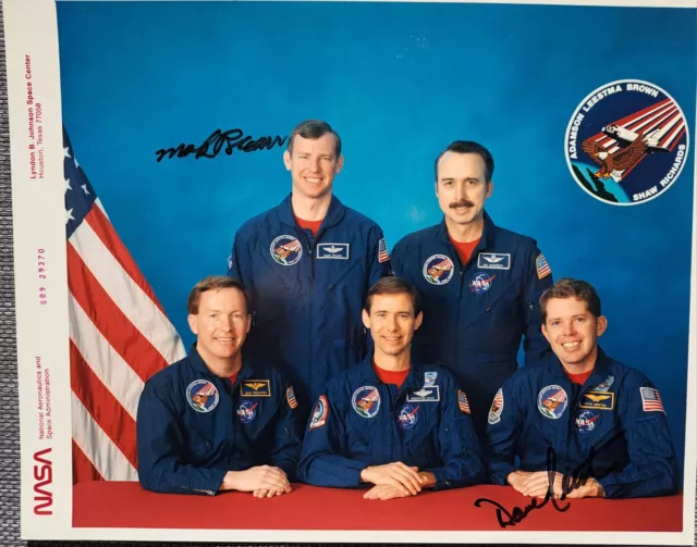 Raumfahrtsammlung mit 13 originalen Unterschriften von Kosmonauten und Astronaut