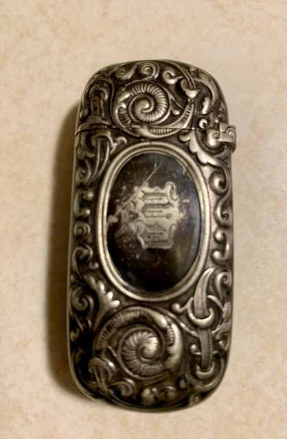 Antique  Silver Repousse Art Nouveau Vesta Case Match Safe
