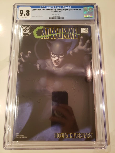 Catwoman 80th Anniversary Artgerm Lau 1980s variant CGC 9.8 DC Comics 2018