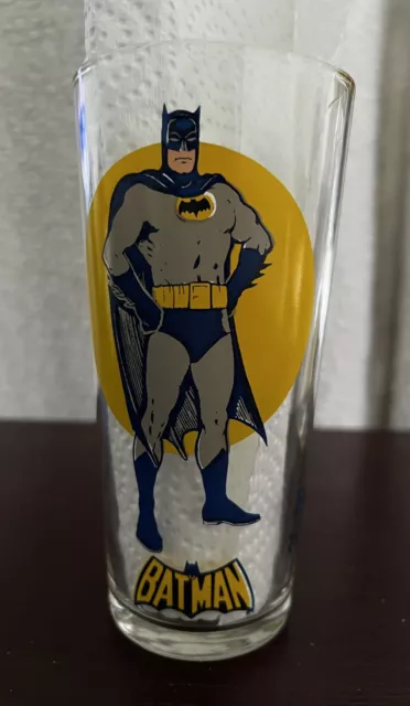 Vintage Pepsi Super Series 1976 Batman Glass Tumbler DC Comics 16 oz 6 1/4" Tall