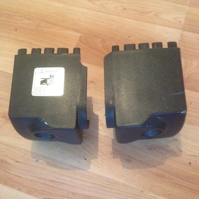 Roger black hotsell ag 10302