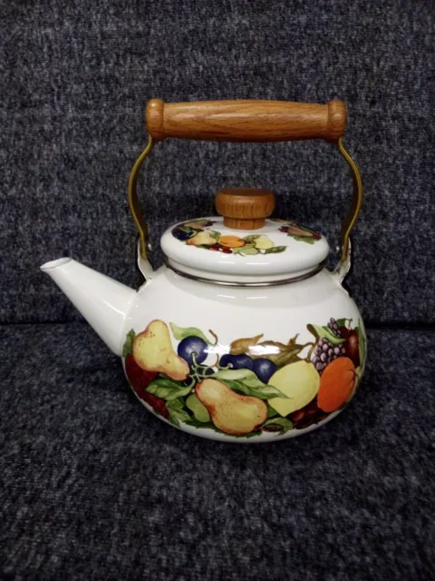 Vintage Regency Club Enamel Ware Teapot Kettle W/Lid