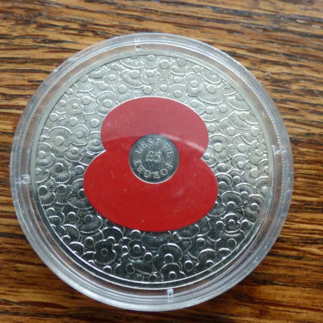 Bailiwick of Jersey 'Lest We Forget' £5 Five Pound Crown Coin Colour Poppy 2014