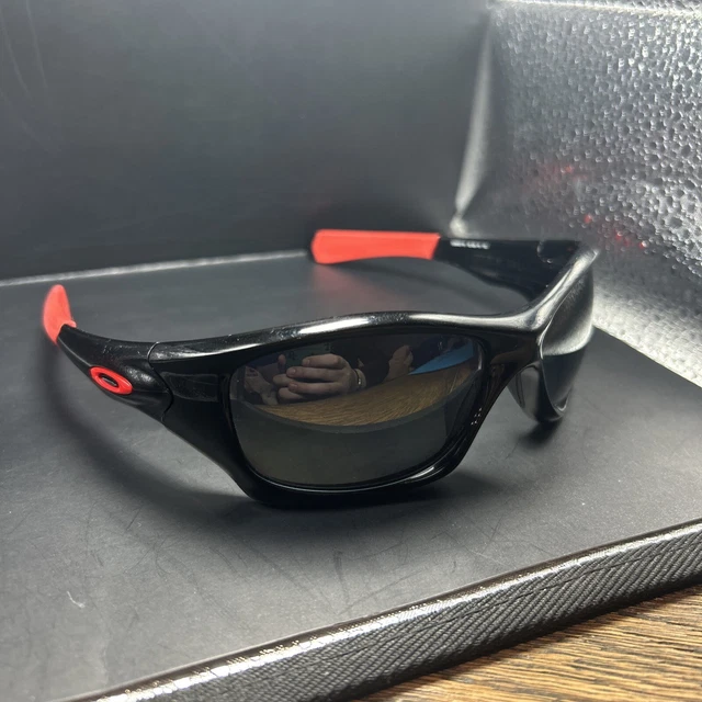 Oakley OO9127-15 Ducati Pit Bull Sunglasses Black Black Iridium Polarized Used