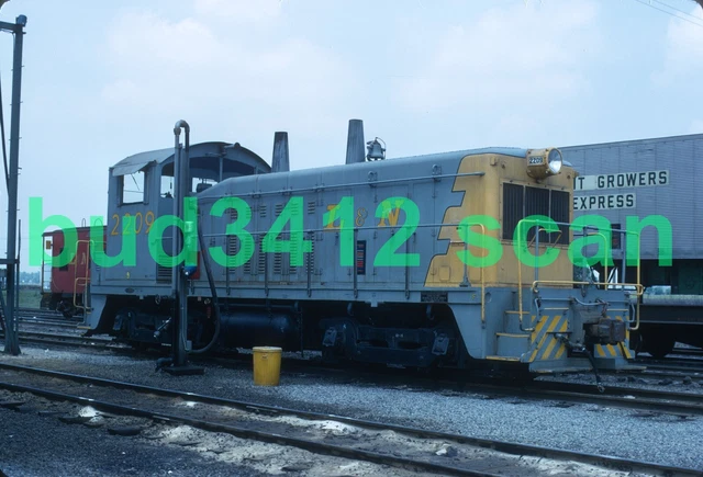 L&N Louisville & Nashville NW2 #2209 at Danville IL 1973 ORIGINAL Slide!