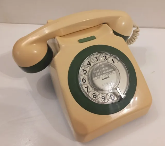 GPO (Cream And Green) Rotary Dial Telephone (746)