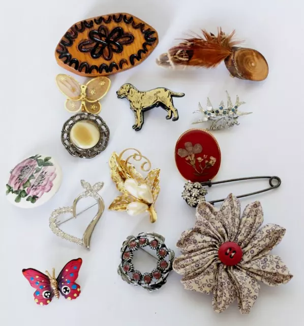 14 vintage and modern brooches