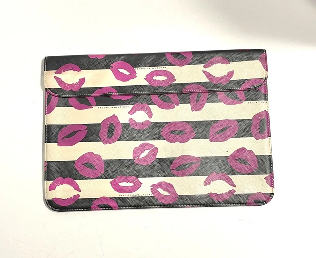 Marc jacobs hotsell ipad bag