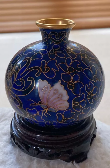 Cloisonné Antique Chinese Vase with Wooden Stand