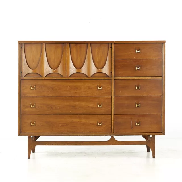 Broyhill Brasilia Mid Century Walnut Magna Dresser 2