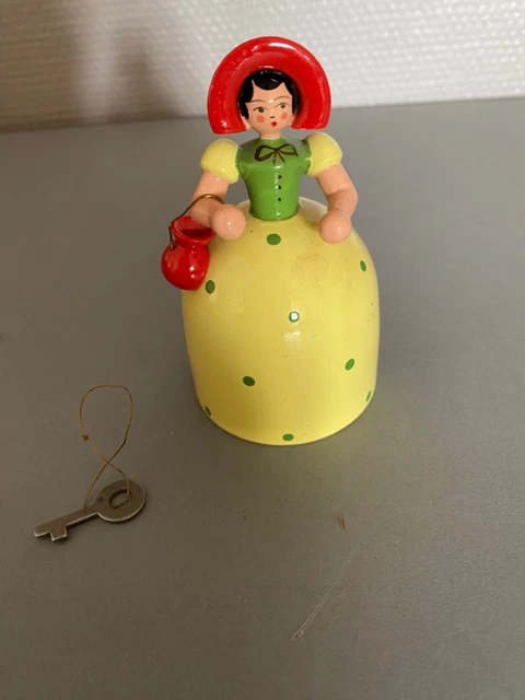 Ancienne Tirelire En Bois Pomme Avec Asticot FMF - Jouet éducatif Vintage