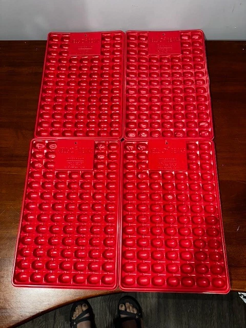 Lote de 4 Jell-O Jelly Beans Jiggler Moldes Disparos Tiradores