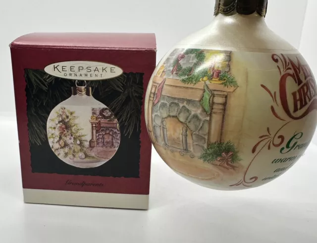 Hallmark Keepsake Christmas Glass Ornament Dated 1995 Grandparents in Box