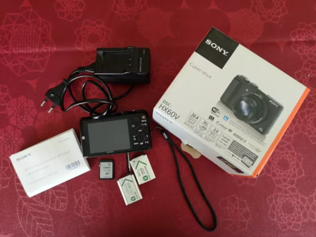 appareil photo Sony Cyber-shot DSC-HX60V et accessoires