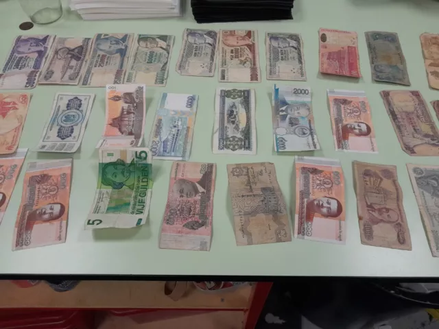 Job Lot Of World/Foreign Banknotes